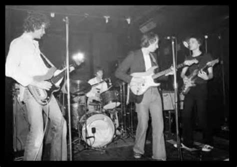 Early Dire Straits Picture Mark Knopfler Guitar Site