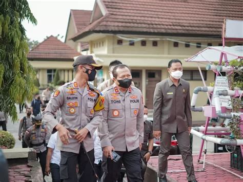 Bongkar Penyelundupan Narkoba Di Penjara Foto Mantan Kapolres OKU