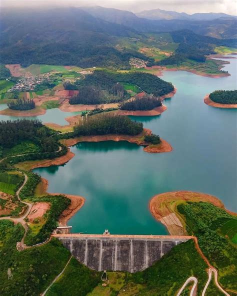 Emerald Lake in Ooty, India : r/MostBeautiful