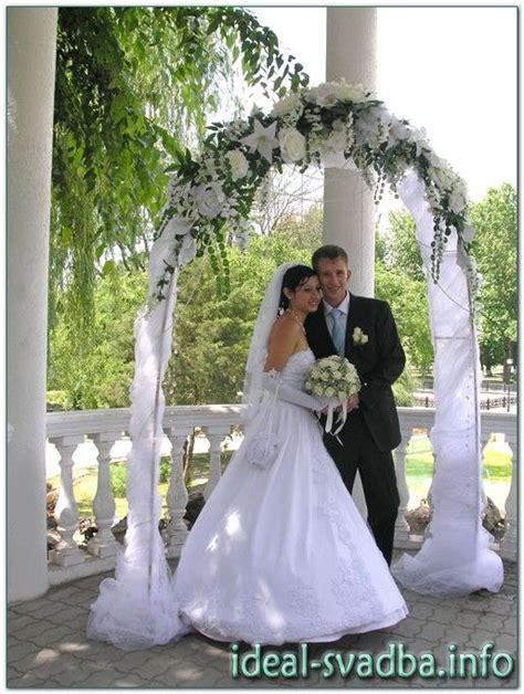Делаем арку для свадьбы своими руками | Wedding arch, Arch decoration ...