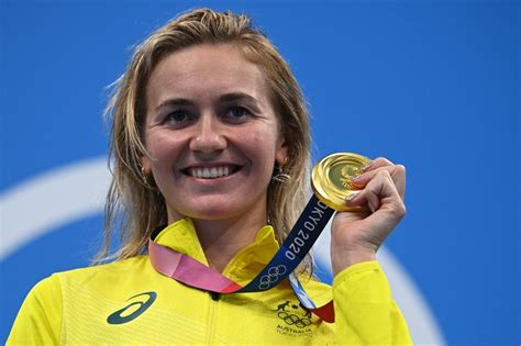 Australiana Titmus Bate Ledecky E Fica Ouro Nos M Livres