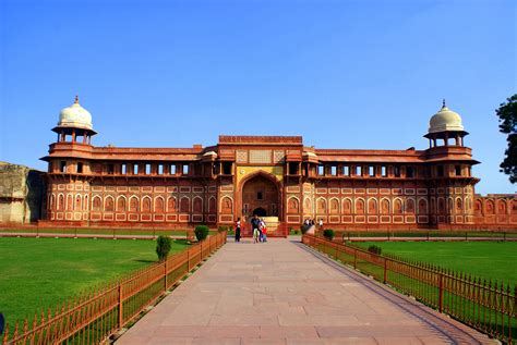 Jahangiri Mahal Agra Fort Akbar Built As Zenana For His Rajput Wives