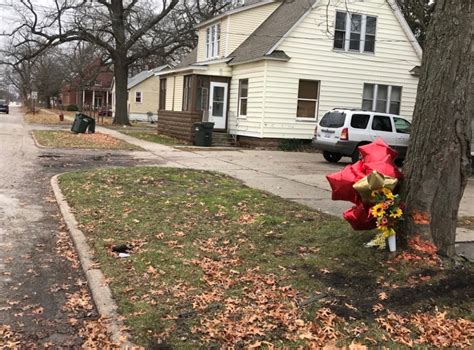 Muskegon Police Identify Shooting Victim Look For Killer