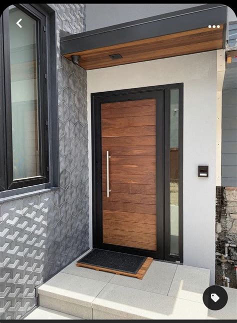 Pin By Vendsax On Portes Portails Modern Entrance Door Modern Entry