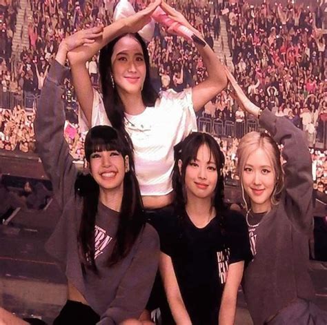 Blackpinkconcert K Pop Girl Group Tours World Concert Quick