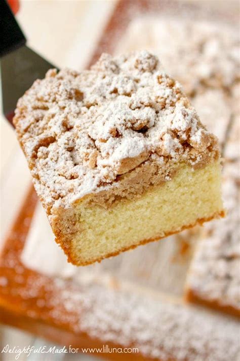 New York Style Crumb Cake