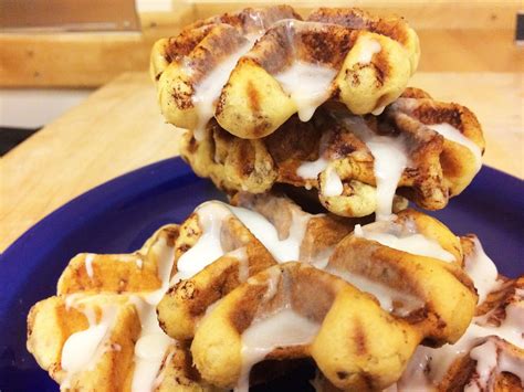 How To Cook Cinnamon Rolls In A Waffle Maker