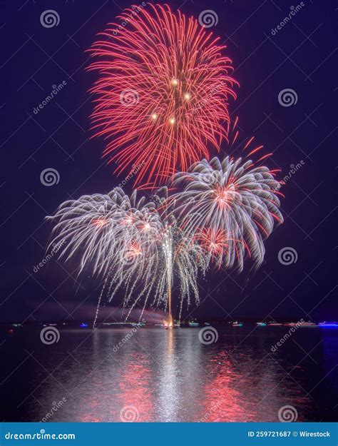 Vertical Shot Of Fireworks In The Night Sky Canada Day Celebration