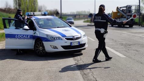 Controlli Della Polizia Locale Le Multe Pi Ricorrenti In Citt