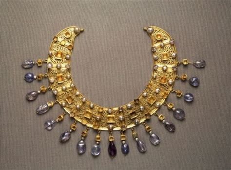 3843 best images about Ancient Egyptian jewelry on Pinterest | Bead ...