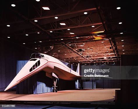 Lockheed 2000 Supersonic Transport Photos and Premium High Res Pictures ...