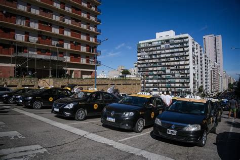 Mar Del Plata Paro De Taxistas Y Cortes Parciales De La Ruta 2