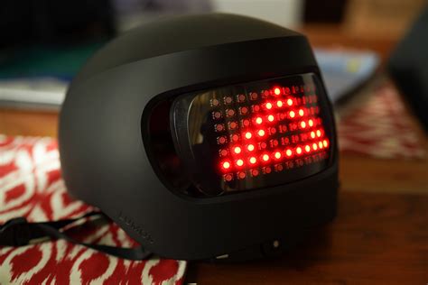 El Lumos Matrix Es El Casco De Bicicleta Urbana Ideal Para Una