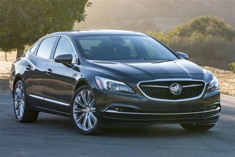 Buick Lacrosse Review Ratings Edmunds