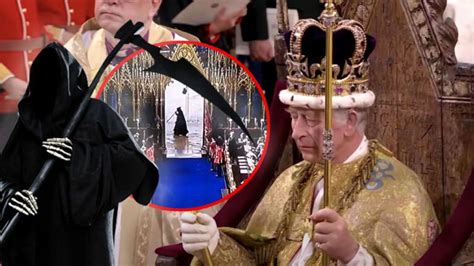 Tristo Mietitore Appare A Westminster Abbey Durante Lincoronazione Di