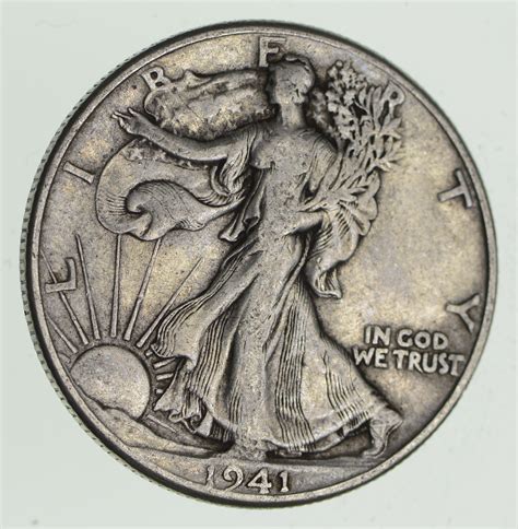 Nice Coin Strong Feather Details Walking Liberty Half Dollar