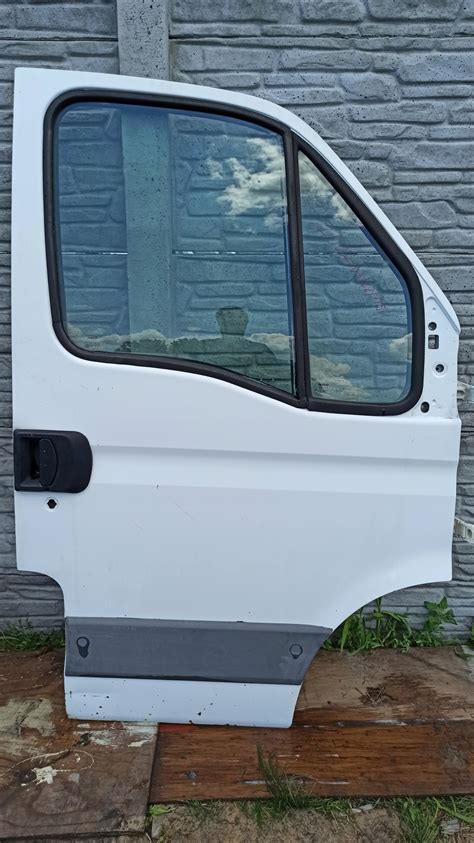 Drzwi Prawe Prz D Iveco Daily Kabina Za Z Z Blizan W