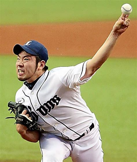 プロ野球ニュース、野球チームの顔である投手、西武の菊池雄星は防御率トップ只今持続中、プロ野球順位 日本の野球の情報は高校野球とプロ野球の2つにニュースでは分かれ高校野球速報とプロ野球の順位