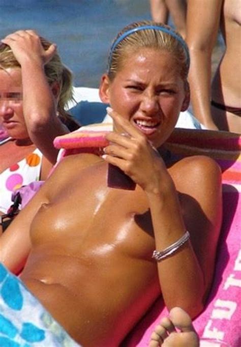 Anna Kournikova Nude Pics And Leaked Sex Tape Scandal Planet