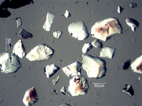 Emery Corundum Blast Grit Under The Microscope