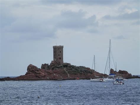 Blog à porter - Il Magazine di Monica Bruna: L'ILE D'OR - VAR (FRANCIA)