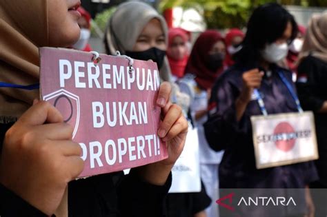 Buntut Kasus Pelecehan Seksual Rektor Up Resmi Dinonaktifkan Antara News