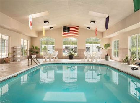 Best Paducah (KY) Hotels With 18+ Check-In (Updated June 2024)