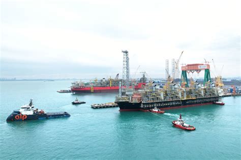 Golars Gimi FLNG Sets Sail For BP Project