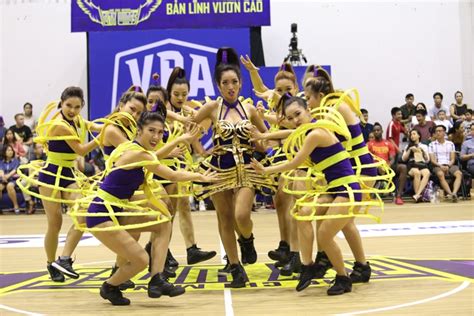 Độc và đẹp như những hot girl VBA