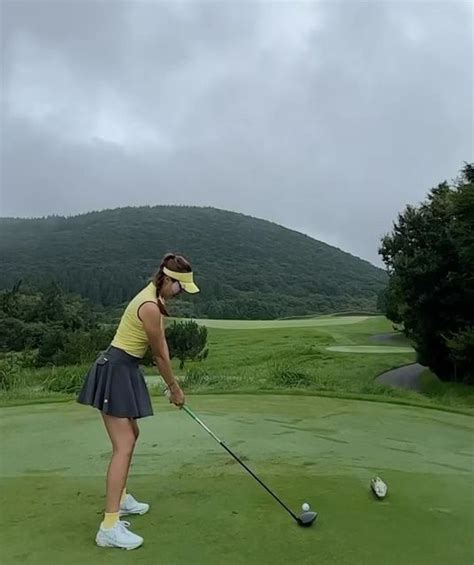 골프스윙⛳️골프여왕 On Instagram ⛳️🇰🇷 골프스윙 골프연습 ~ 이민정프로 💯👸🏻💕🏌️‍♀️ ⠀ 이민정 프로