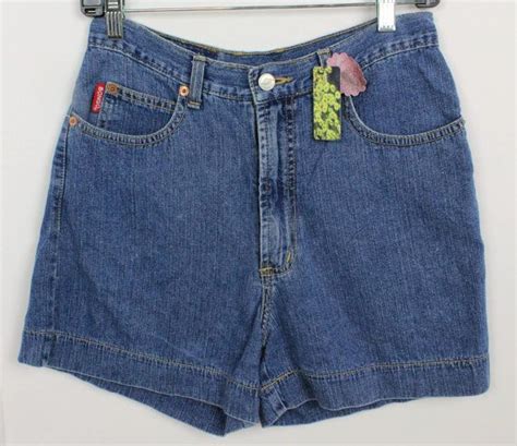 These Highwaisted Vintage Bongo Jean Shorts Are Simply Awesome The