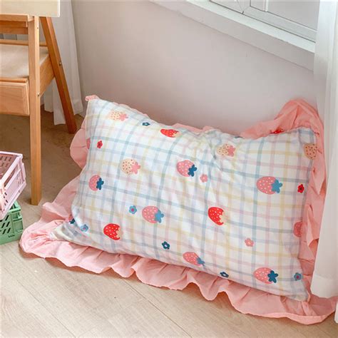 Cute Strawberry Bedding Set Pn3107 Pennycrafts