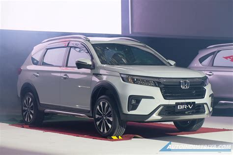 Honda Br V Ra M T T I Philippines Gi Quy I Ch T Tri U Ng