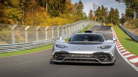 Vidéo la Mercedes AMG One pulvérise le record du Nürburgring