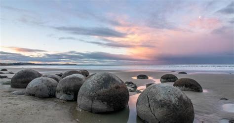 Moeraki Boulders, New Zealand | Geology, Formation