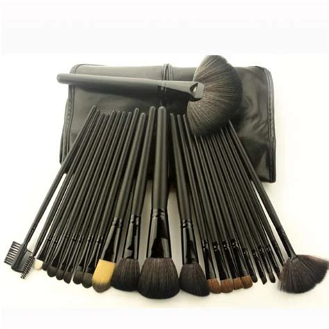 24 Pcs Soft Hair Makeup Brush Set High Quality Professional Makeup