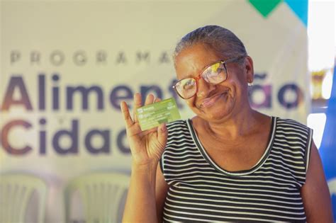 Prefeitura De Barra Dos Coqueiros Entrega Cart Es Alimenta O Cidad