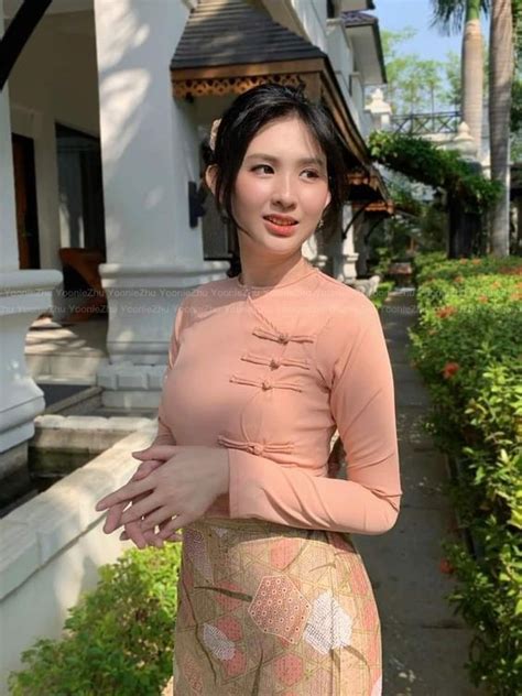 Myanmar Outfit For Women Myanmar Traditional Dress Fashion