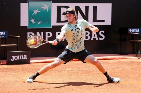 Atp Rom Stefanos Tsitsipas Revanchiert Sich An Sascha Zverev Und