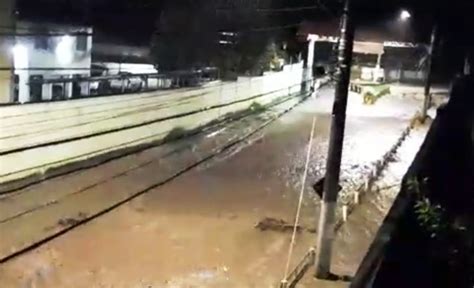 Bairro De Barra Mansa Sofre Com Alagamentos Cidades Foco Regional