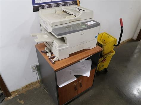 Machines Used Canon Imageclass D Copier With Stand