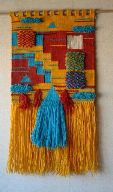 Pin De Fareeha Usman En Weaving Art Alfombras De Trapo De Ganchillo