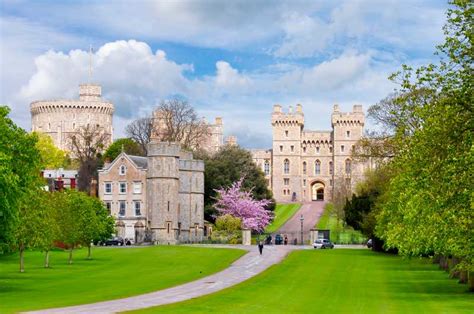 From London Stonehenge Windsor And Salisbury Guided Tour Getyourguide