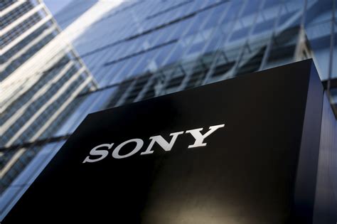 Sony Offers Glimpse of Next-Gen VR Headset, Revs Up EV Plans