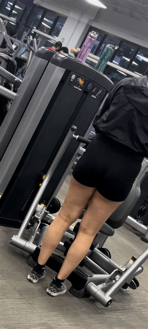 Tall Sexy Indian Loved Showing Off Her Ass Short Shorts Volleyball Forum