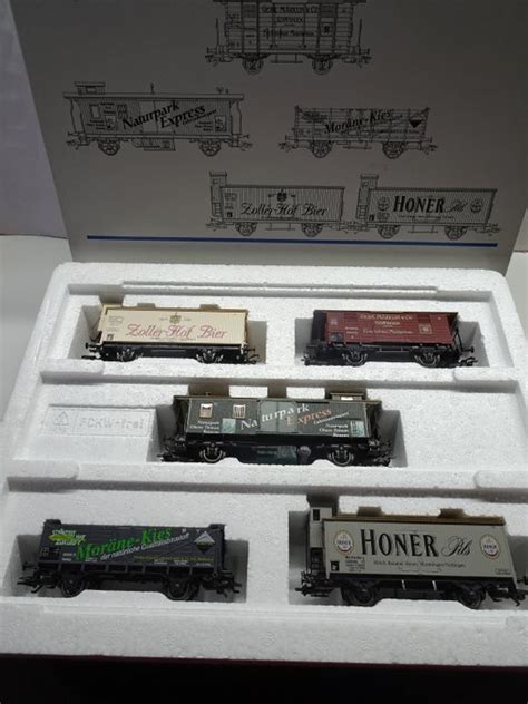 M Rklin H Ensemble De Wagons De Marchandises Pour Trains