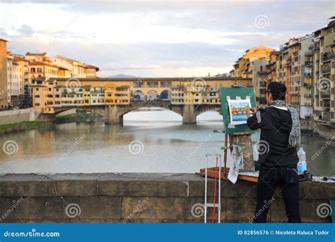 Artist Painting the Bridges of Florence City , Italy Editorial Photo ...