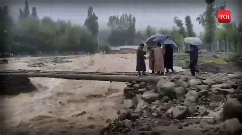 Jammu And Kashmir Flood Threat Averts In Jammu And Kashmir Amid Incessant