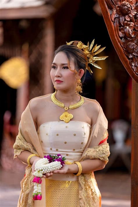 Thai Women Dressed In Traditional Thailand Cultural Costumes Stock