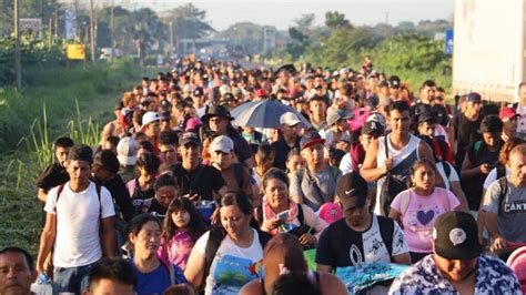 Caravana Migrante Parte De Chiapas Con Rumbo A EU UnoTV